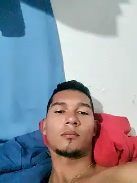 Rayangiss online show from February 13, 2026, 11:01 pm