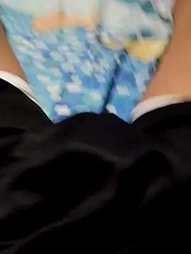 Rayangiss online show from March 9, 2026, 4:22 pm