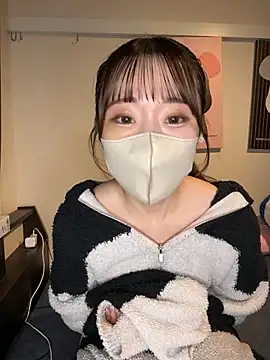 yura ra ra online show from December 4, 2025, 9:56 pm