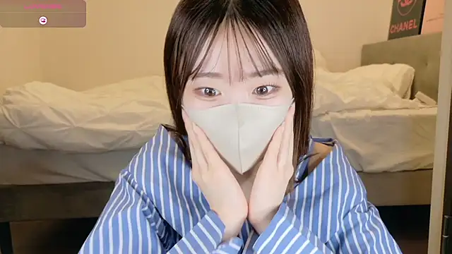yura ra ra online show from April 25, 2026, 8:17 am