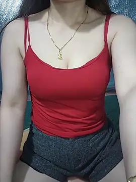 LeanaLy online show from May 28, 2026, 1:41 pm