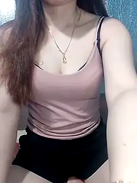 LeanaLy online show from June 10, 2026, 2:16 pm
