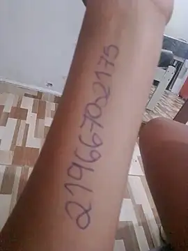 Camilanifeta online show from January 7, 2026, 6:21 pm