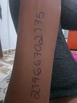 Camilanifeta online show from February 3, 2026, 9:03 am