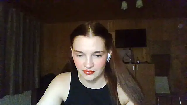 AmeliieLaFleur online show from July 28, 2026, 8:34 pm