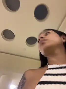 AlyssaRay online show from February 16, 2026, 6:48 pm