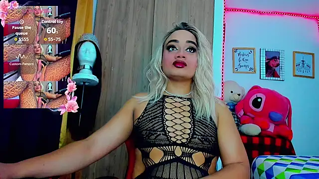 Sofiabigcock22 online show from July 17, 2026, 11:17 am