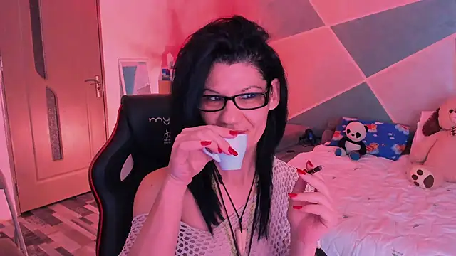 SweetSin40 online show from April 27, 2026, 7:12 pm