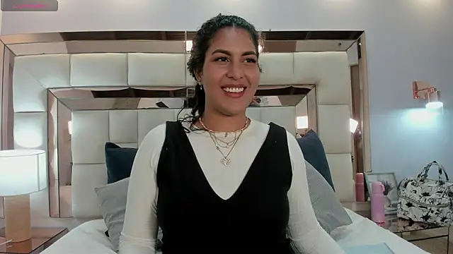 denisse khan online show from April 26, 2026, 3:15 am