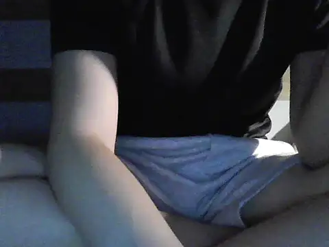 Snapshot of gande_003 chatting on October 15, 2025, 5:13 pm gande 003 online show from October 15, 2025, 5:13 pm