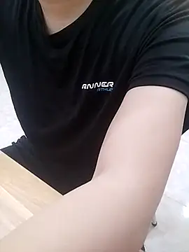 Snapshot of gande_003 chatting on November 10, 2025, 4:17 pm gande 003 online show from November 10, 2025, 4:17 pm