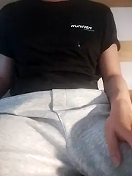 Snapshot of gande_003 chatting on November 30, 2025, 6:17 am gande 003 online show from November 30, 2025, 6:17 am