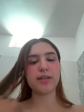 Snapshot of MIACUTEE_ chatting on July 12, 2026, 8:11 pm MIACUTEE online show from July 12, 2026, 8:11 pm