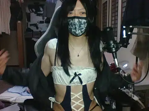 Snapshot of harinyanxxx chatting on October 19, 2025, 8:20 pm harinyanxxx online show from October 19, 2025, 8:20 pm