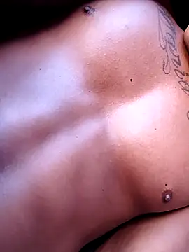 Moreno-Charmoso 30 online show from October 12, 2025, 5:56 pm