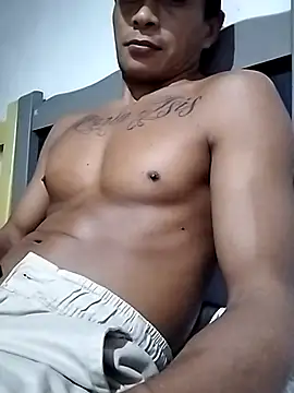 Moreno-Charmoso 30 online show from October 18, 2025, 12:57 am