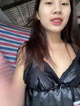 namicute online show from April 30, 2026, 6:09 am