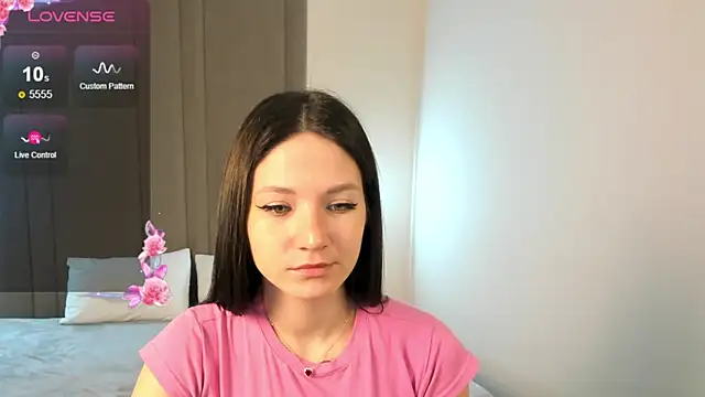 Snapshot of ChillGato chatting on November 20, 2025, 1:39 am ChillGato online show from November 20, 2025, 1:39 am