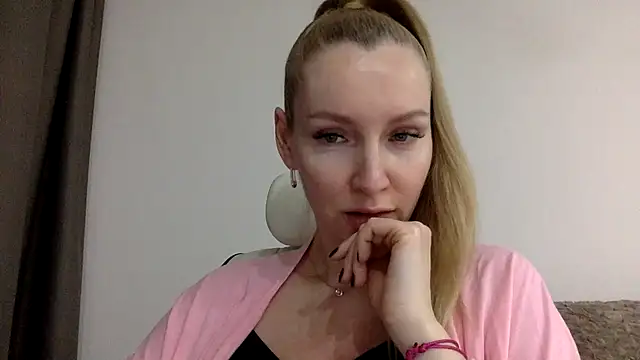 Snapshot of Neralith chatting on May 20, 2026, 6:25 pm Neralith online show from May 20, 2026, 6:25 pm