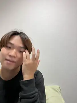 Snapshot of nagi_112 chatting on November 2, 2025, 5:43 am nagi 112 online show from November 2, 2025, 5:43 am