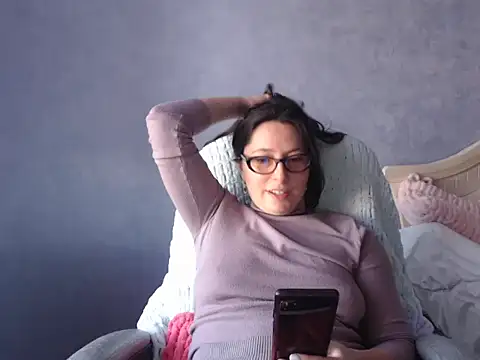 LuckyLisa23 online show from April 25, 2026, 2:14 pm