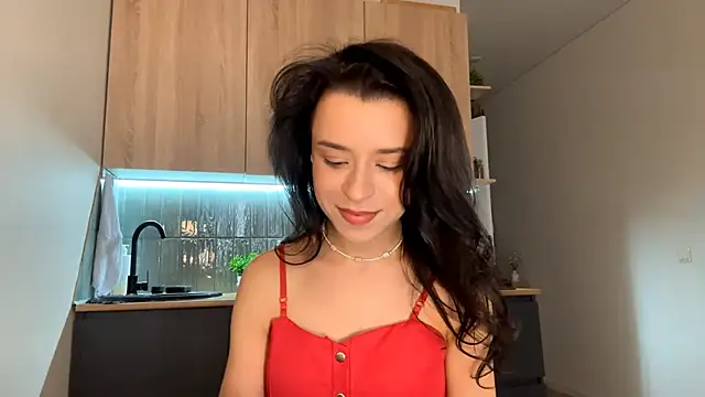 Snapshot of CeredAlum chatting on October 31, 2025, 8:15 am CeredAlum online show from October 31, 2025, 8:15 am