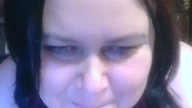 Snapshot of CharleeKendall chatting on November 2, 2025, 11:29 pm CharleeKendall online show from November 2, 2025, 11:29 pm