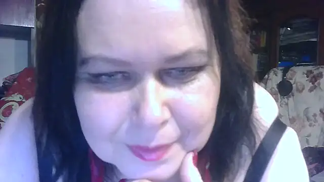 Snapshot of CharleeKendall chatting on November 11, 2025, 4:18 pm CharleeKendall online show from November 11, 2025, 4:18 pm