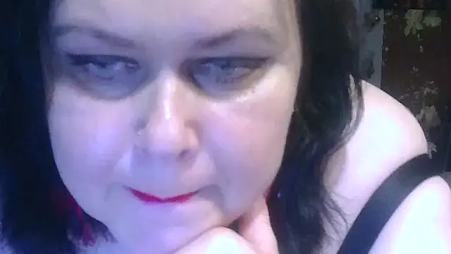 Snapshot of CharleeKendall chatting on November 13, 2025, 4:06 pm CharleeKendall online show from November 13, 2025, 4:06 pm