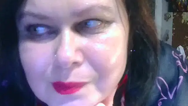 Snapshot of CharleeKendall chatting on November 15, 2025, 6:48 pm CharleeKendall online show from November 15, 2025, 6:48 pm