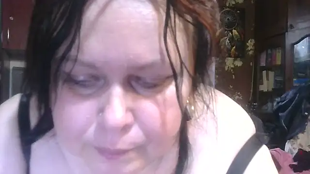 Snapshot of CharleeKendall chatting on December 17, 2025, 10:54 am CharleeKendall online show from December 17, 2025, 10:54 am