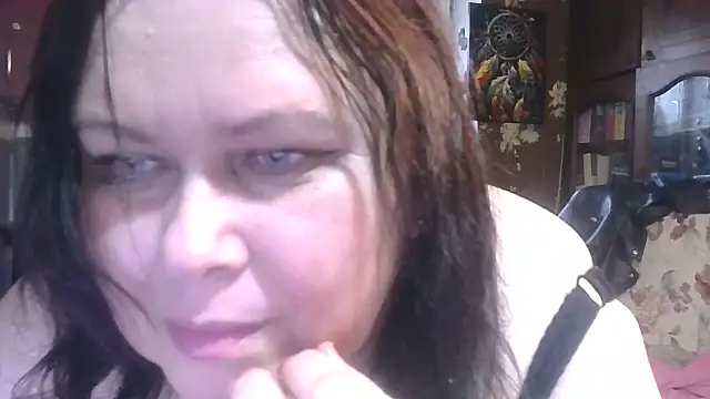 Snapshot of CharleeKendall chatting on December 18, 2025, 10:43 am CharleeKendall online show from December 18, 2025, 10:43 am