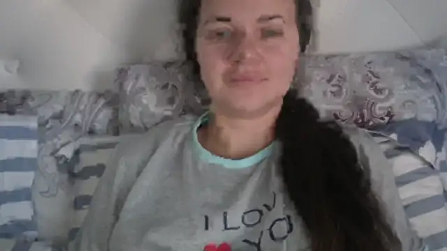 Snapshot of GiaaCaranggi chatting on November 14, 2025, 6:23 am GiaaCaranggi online show from November 14, 2025, 6:23 am