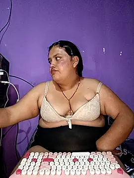 Snapshot of natt-bigass chatting on May 2, 2026, 1:10 am natt-bigass online show from May 2, 2026, 1:10 am