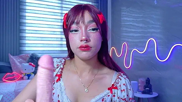 Naaomi cute online show from November 14, 2025, 5:22 pm