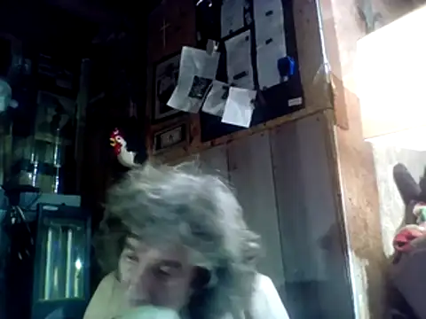 Snapshot of OldManOnline chatting on March 27, 2026, 5:57 am OldManOnline online show from March 27, 2026, 5:57 am