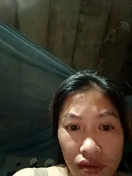 -Paige- online show from October 31, 2025, 1:01 pm