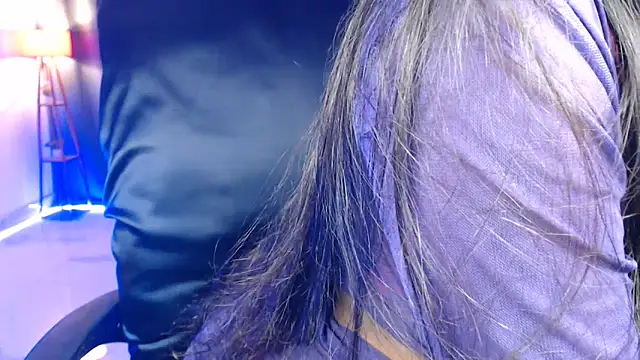Rashiii  online show from April 30, 2026, 4:35 pm