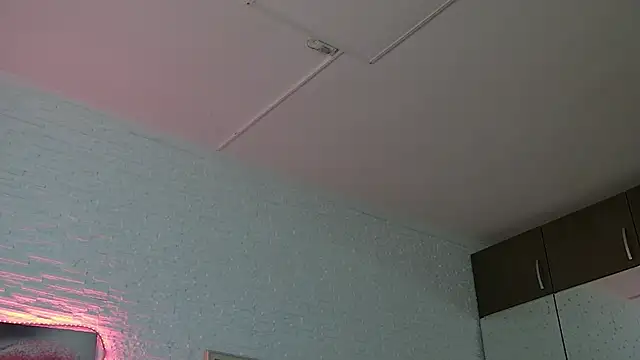 ArielFoxy online show from December 18, 2025, 3:07 pm