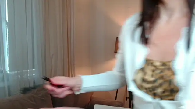 LittleNicolee online show from February 16, 2026, 12:12 pm