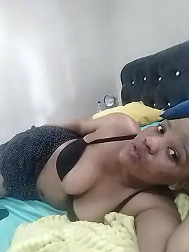 CaramelBoootie online show from January 11, 2026, 2:00 pm