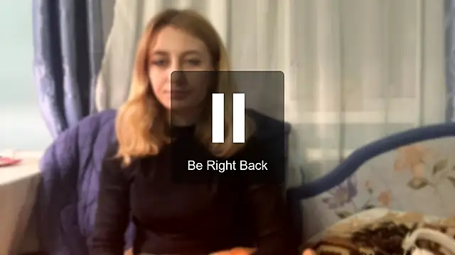 AmeliLia online show from December 20, 2025, 4:47 pm