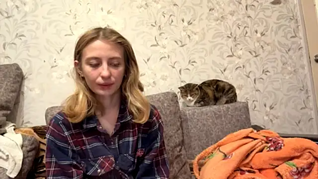 AmeliLia online show from January 7, 2026, 11:23 am