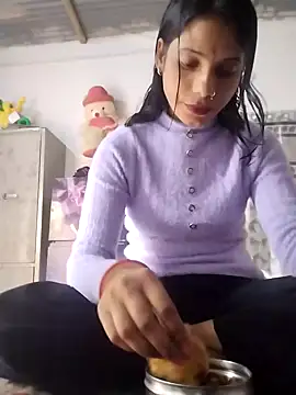 Snapshot of Nitya_hot chatting on November 17, 2025, 7:25 am Nitya hot online show from November 17, 2025, 7:25 am