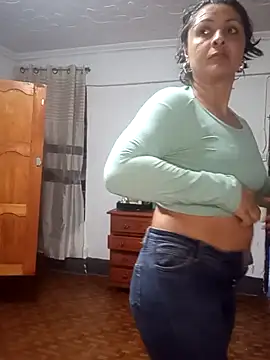 Snapshot of Mariapaula88 chatting on November 6, 2025, 7:53 am Mariapaula88 online show from November 6, 2025, 7:53 am