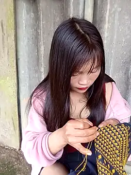 siusiu-00 online show from February 27, 2026, 1:05 am