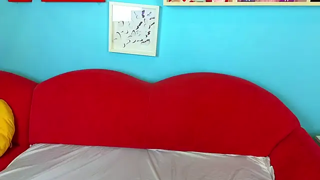 Snapshot of Soft_Lilly chatting on November 27, 2025, 6:04 am Soft Lilly online show from November 27, 2025, 6:04 am