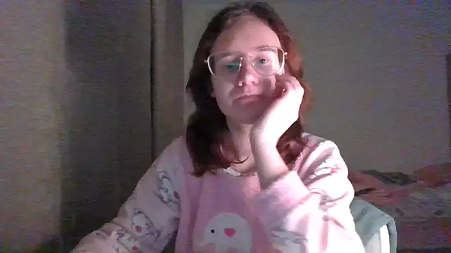 Snapshot of LuckySLove chatting on January 9, 2026, 9:27 pm LuckySLove online show from January 9, 2026, 9:27 pm