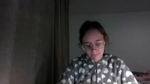 Snapshot of LuckySLove chatting on January 16, 2026, 9:19 pm LuckySLove online show from January 16, 2026, 9:19 pm