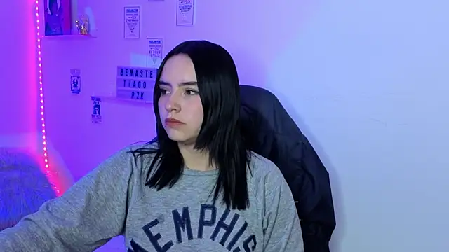 Emily Lindey online show from March 6, 2026, 5:37 am